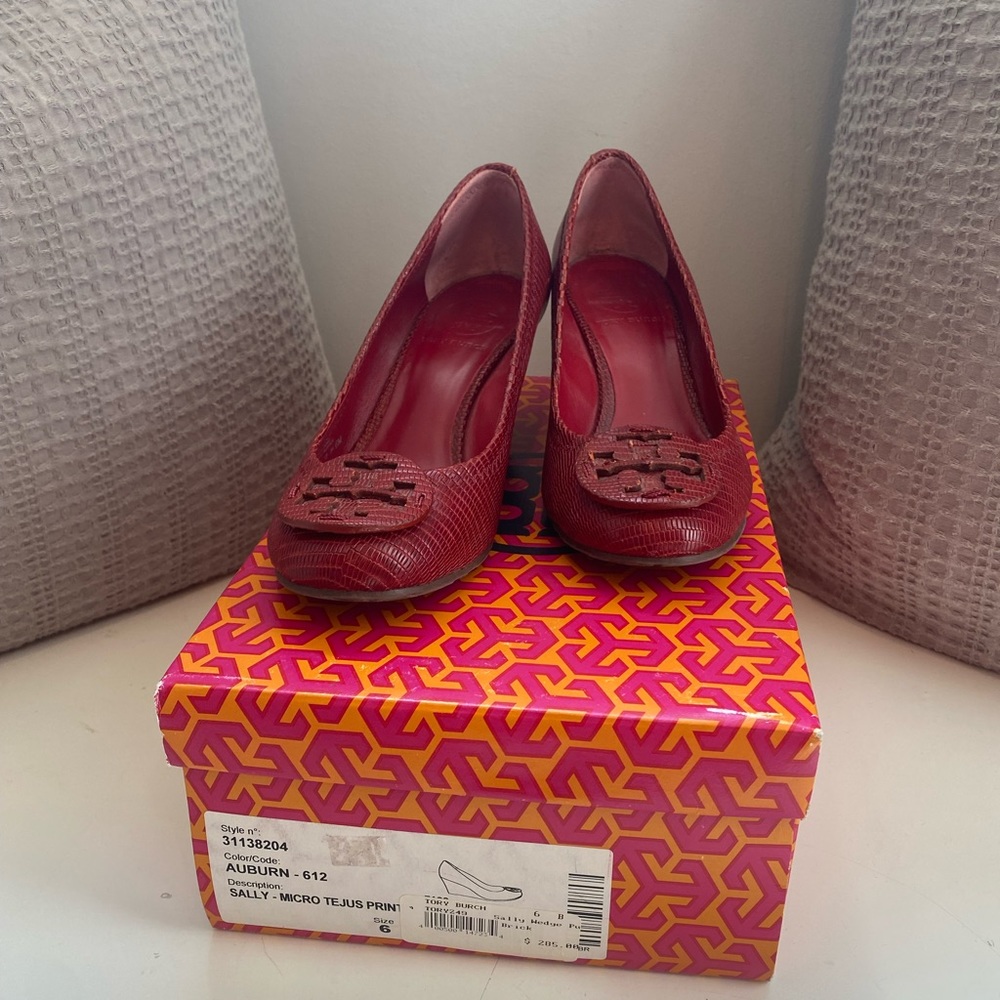 Tory Burch shoes